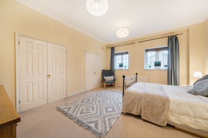 Photo 19- click for photo gallery